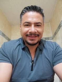 <em><strong>Carlos M.</strong></em>